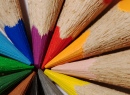 Ein Regenbogen aus Bleistiften