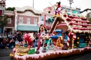 Weihnachts-Fantasie Parade in Disneyland