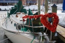 Boot für Valentinstag dekoriert