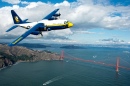 Blaue Engel C-130 Hercules über San Francisco