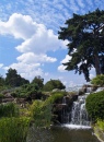 Kew Gardens Wasserfall und Himmel Landschaft
