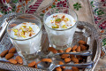 Shrikhand mit griechischem Joghurt