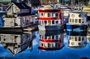 Hausboot-Reflexionen, Vancouver BC