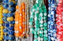 Perlen-Verkauf auf einem Markt in Griechenland
