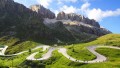 Bergstraße in den Dolomiten