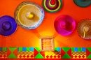 Mexikanische Sombreros auf der Wand