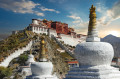 Der Potala-Palast in Lhasa, Tibet