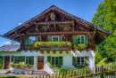 Typisches bayerisches Haus, Ammergebirge