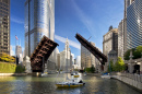 Bewegliche Brücke auf dem Chicago Fluss