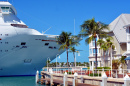 Kreuzfahrtschiff in Key West angedockt