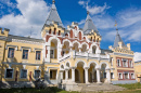 Herrenhaus von Baron von Derviz in Kiritsy, Russland