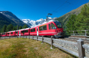 Bernina-Express Schnellzug, Schweizer Alpen