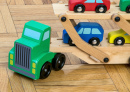 Spielzeug-Autotransporter