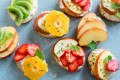 Frucht-Sandwiches mit Ricotta