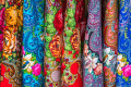 Traditionelle russische Schals