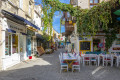 Straßenrestaurant in Alacati, Türkei