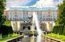 Große Kaskade des Peterhof-Palastes, Russland