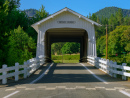 Historische gedeckte Brücke von Grave Creek, Oregon