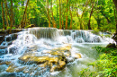 Huai Mae Khamin Wasserfall, Thailand