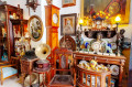 Antiquitätengeschäft in Sevilla, Spanien