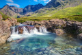 Kleiner Wasserfall auf der Isle of Skye, Schottland