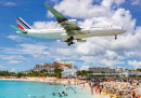 Air France Airbus-Landung auf dem Flughafen Sint Maarten