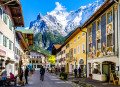 Die berühmte Altstadt von Mittenwald