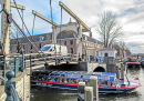 Touristenboot in Amsterdam