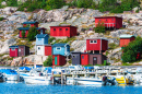 Bootshafen und Ferienhäuser, Schweden