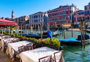 Restaurant mit Blick auf den Canal Grande, Venedig