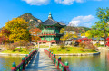 Herbst im Gyeongbokgung-Palast, Seoul, Korea
