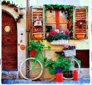 Malerische Straße eines kleinen italienischen Dorfes