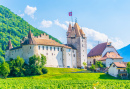 Schloss Aigle, Alpen, Schweiz