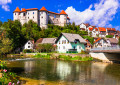 Burg Žužemberk am Fluss Krka, Slowenien