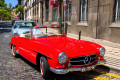 Rotes Mercedes Cabrio in Funchal, Madeira