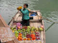 Halong-Bucht Obstverkäuferin