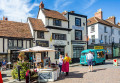 Straßenmarkt in Shaftesbury, Dorset, Großbritannien