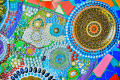 Buntes Mosaik im Wat Phasornkaew, Thailand