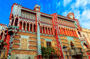 Fassade der Casa Vicens in Barcelona, Spanien