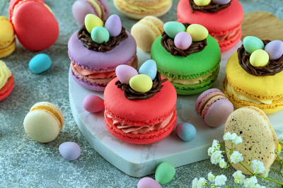 Ostermacarons