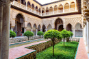 Innenhof im Königlichen Alcázar von Sevilla, Spanien