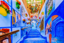 Enge Gasse der Medina von Chefchaouen, Marokko