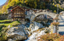 Wunderschönes Dorf Rassa, Piemont, Italien
