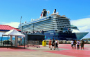 Kreuzfahrtschiff Mein Schiff 3 auf der Sint Maarten