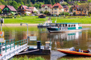 Stadt-Wehlen-Fähre an der Elbe, Deutschland