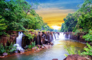 Tad Pha Suam-Wasserfall in Laos