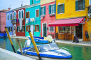 Blick auf die Straßen von Burano, Italien