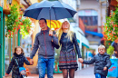 Im Regen spazieren gehen