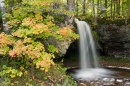 Herbstfarben und Scott-Wasserfall