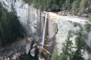 Vernal-Wasserfall von einem Höhepunkt